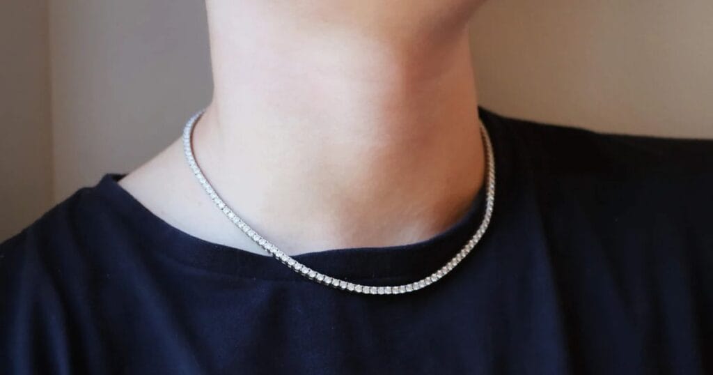 Understanding Diamond Chains for Men