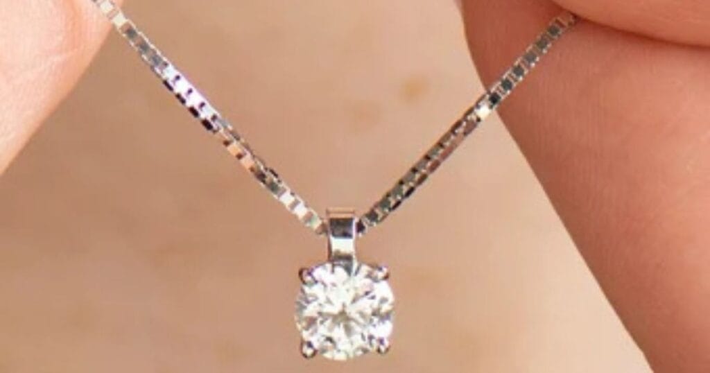 Classic Solitaire Diamond Chain